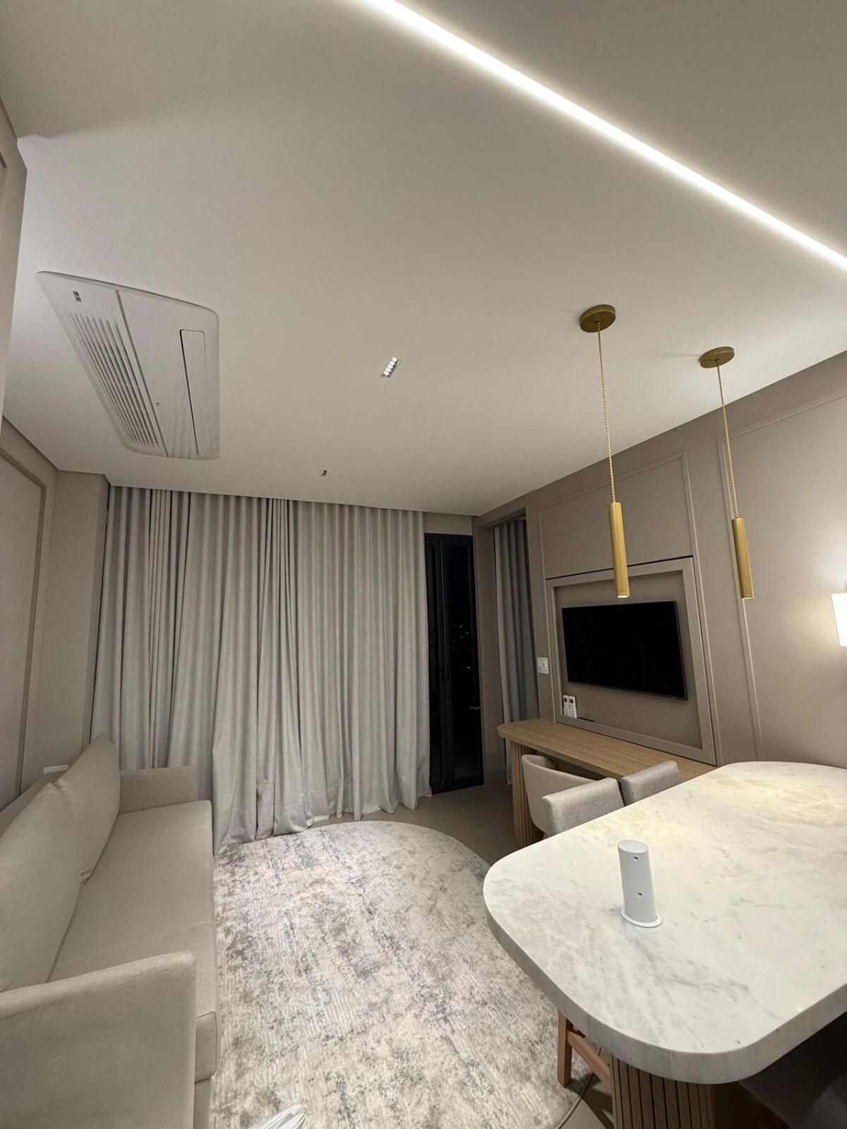 Cozy With A Privileged View *